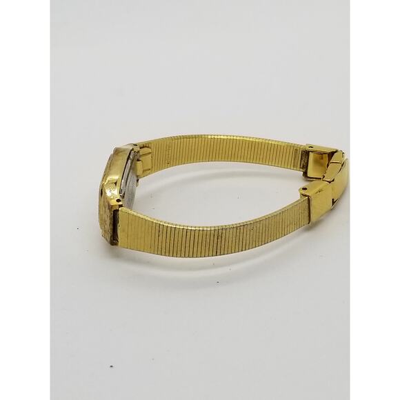 Vintage Seiko Women\'s Watch 18mm 2e20-5399 main image 4